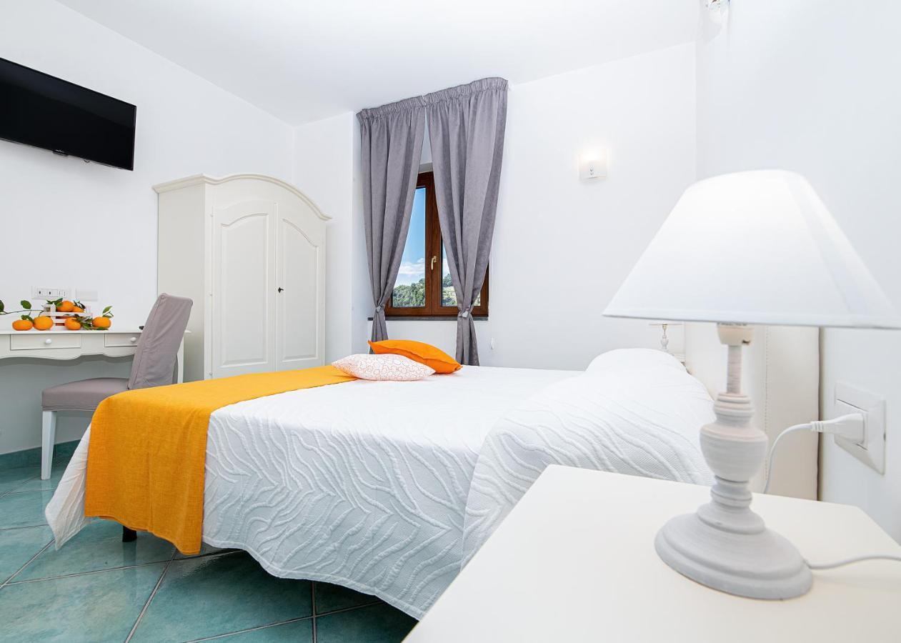 O' Lattariello Bed & Breakfast อามาลฟี ภายนอก รูปภาพ