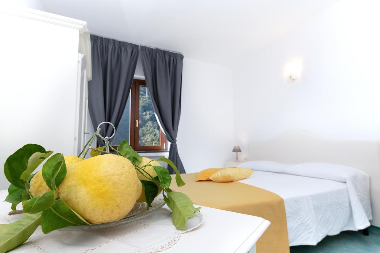 O' Lattariello Bed & Breakfast อามาลฟี ภายนอก รูปภาพ